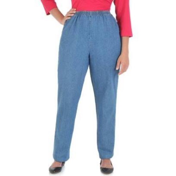 chic petite pull on jeans